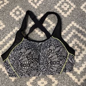 Victoria’s Secret sport bra